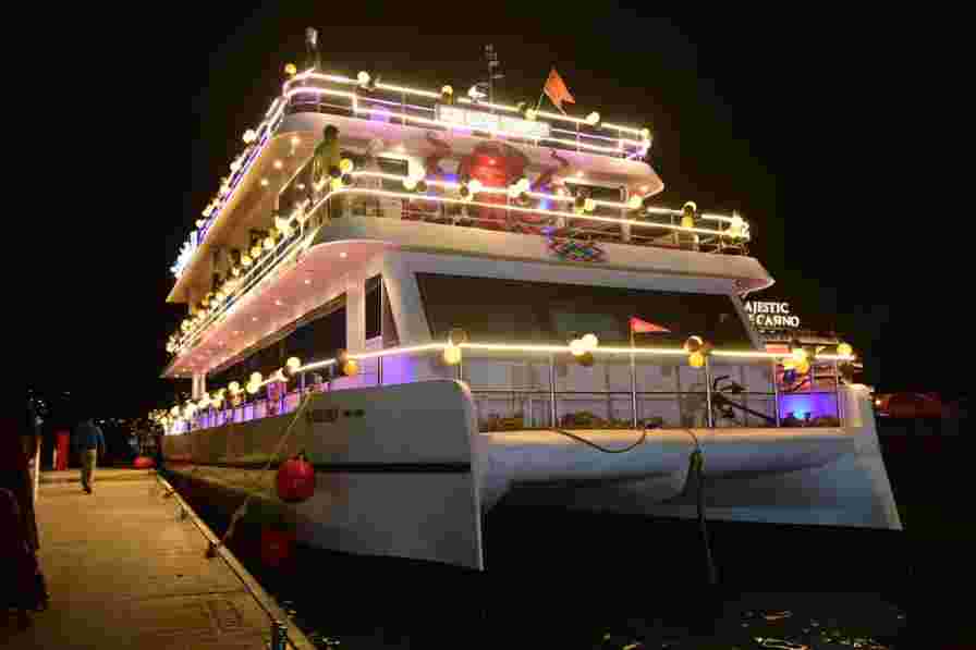 Vihaan Dinner Cruise